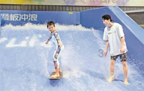 中国网络文学市场竞争激烈:起点中文网、创世中文网、纵横中文网等平台大比拼