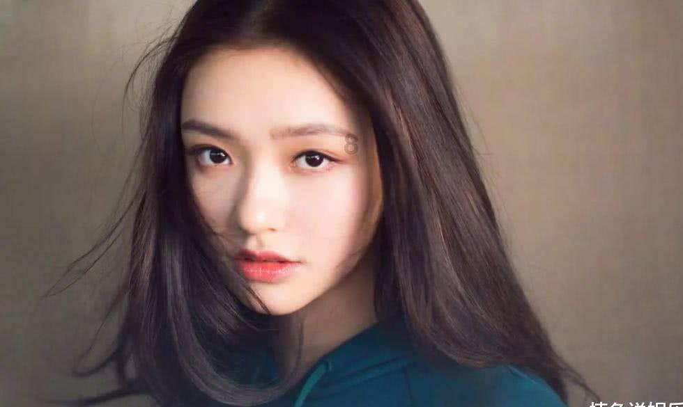 爱情里主动的女生会很掉价吗？