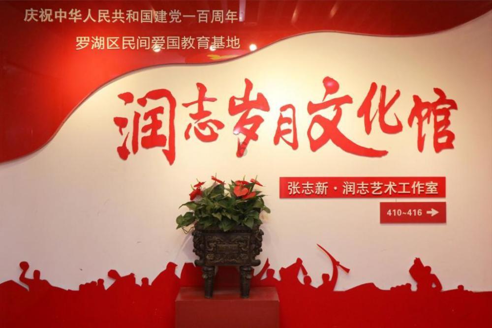 《严阵以待》peq15激光指示器用法