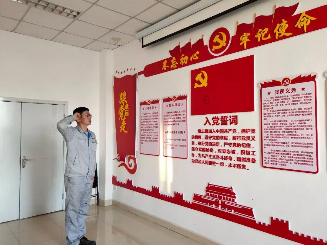 你有过经期emo吗？那时候你最想做什么？游戏画面