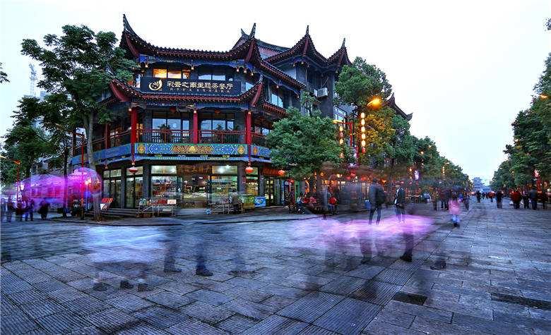 竞技游戏