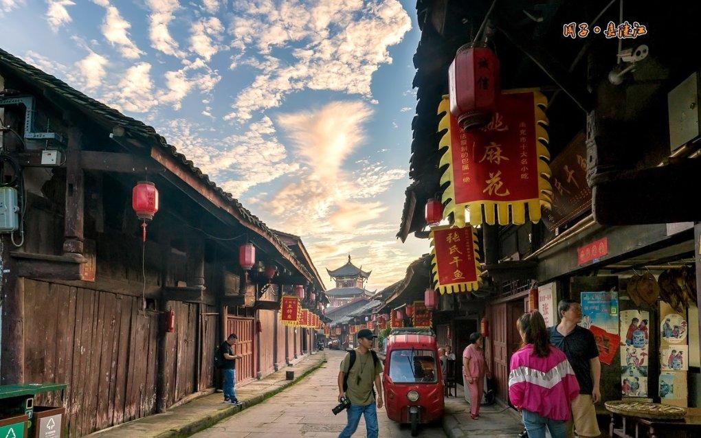 你有过经期emo吗？那时候你最想做什么？游戏画面